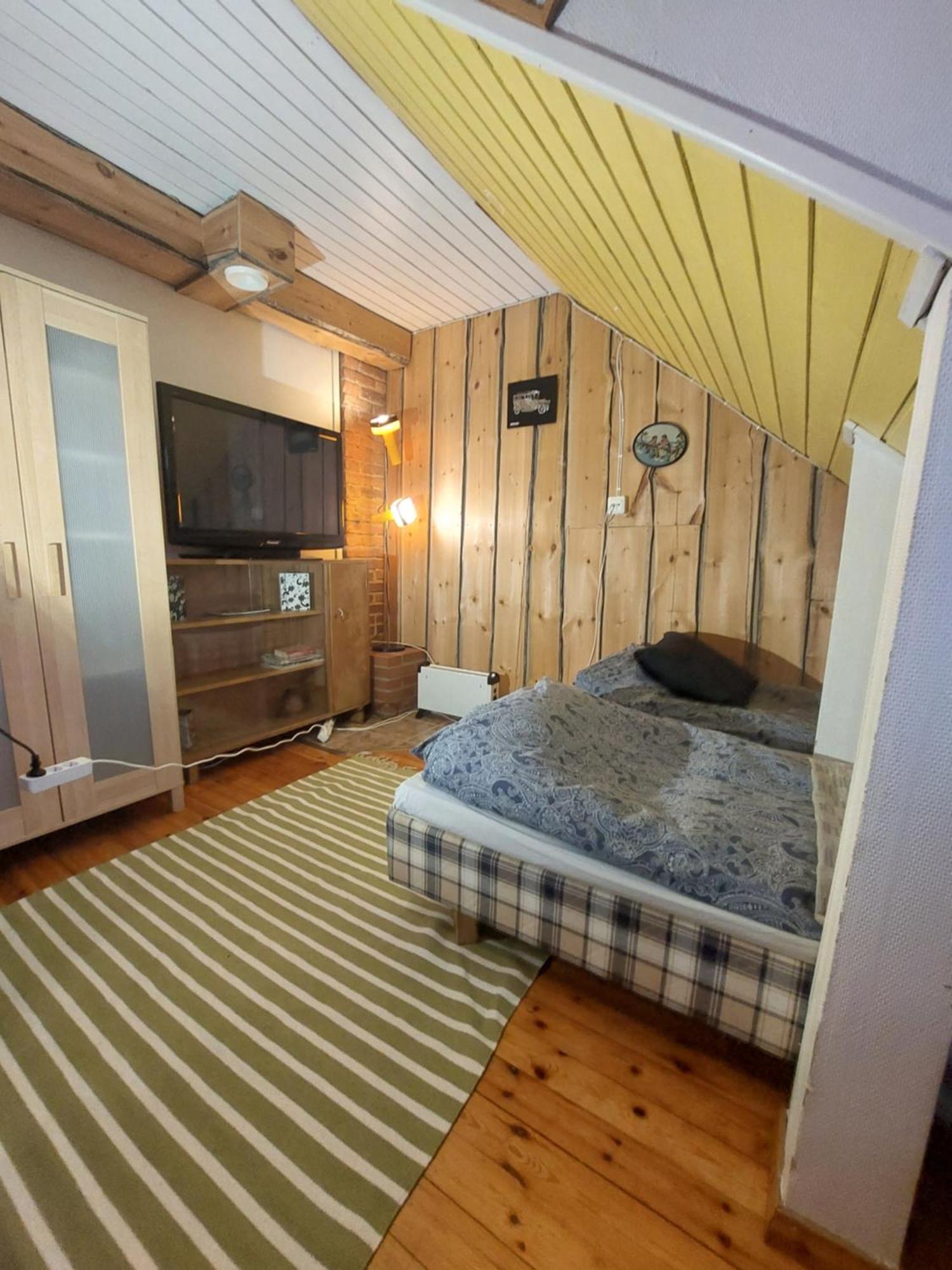 120 Yrs. Old Log House In Kuopio City Centre Luaran gambar
