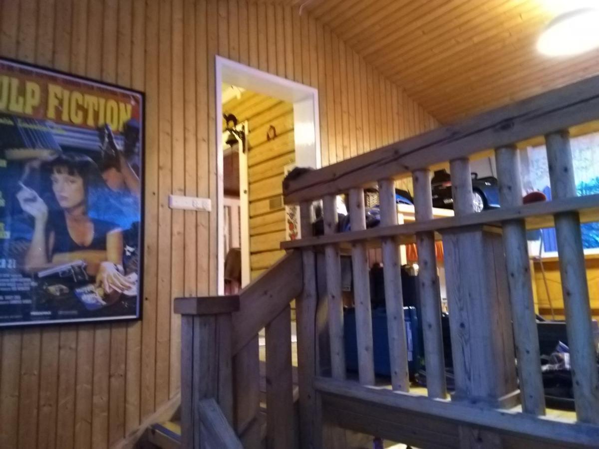 120 Yrs. Old Log House In Kuopio City Centre Luaran gambar